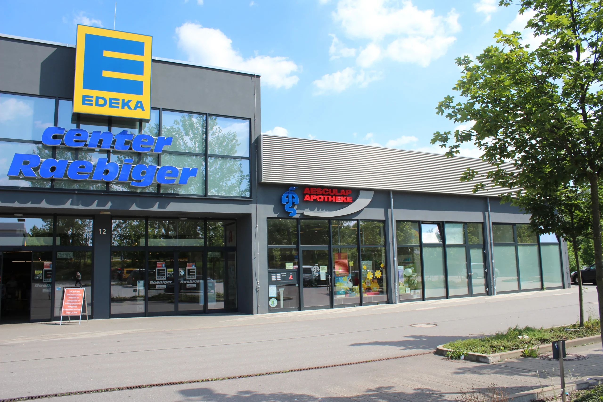 Apotheke von aussen